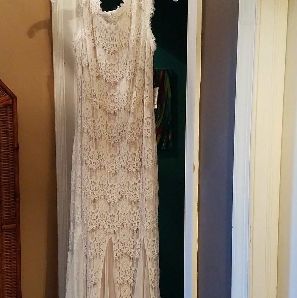 Brand new never worn Betsy Adams wedding dress
